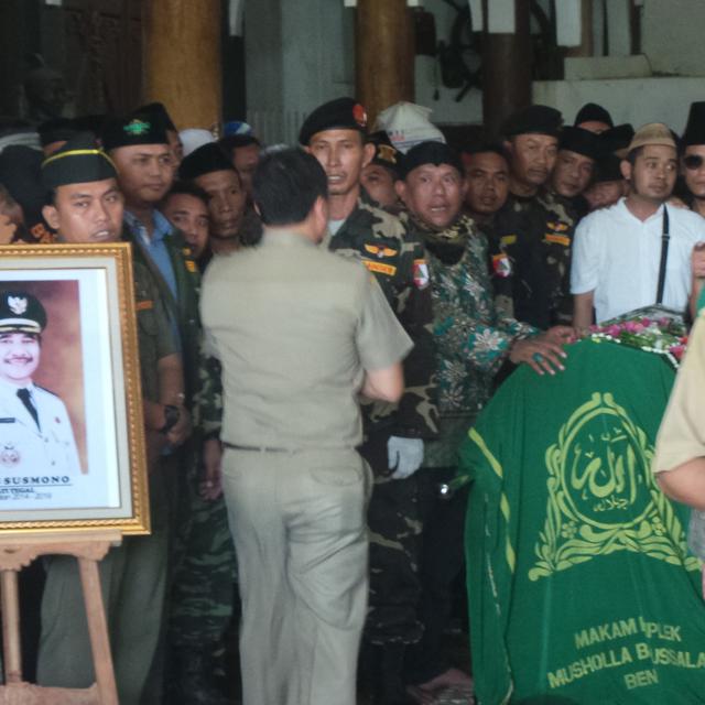 Dalang Nyentrik Ki Enthus Susmono Meninggal Dunia