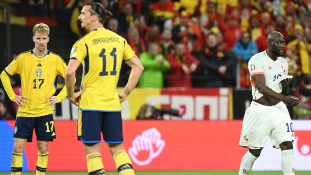 Foto: Ekspresi Ibrahimovic saat Lukaku Cetak Hattrick ke Gawang Swedia