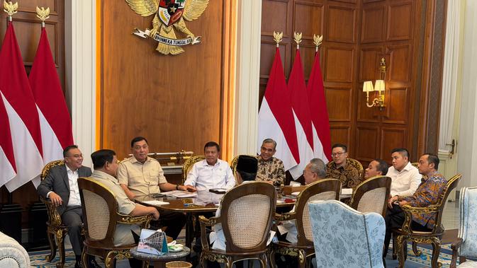 Seskab Teddy: Presiden Prabowo-Dasco Bahas Ketahanan Pangan dan Geopolitik