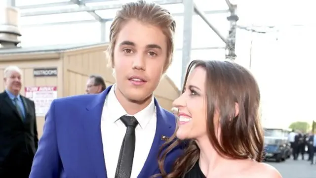 [Bintang] Justin Bieber dan Ibunya