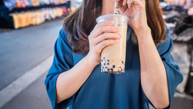 Lain Dari Biasanya, Topping Bubble Tea Kini Bisa Dinikmati di Nasi dan Mie Instan (sumber: iStockphoto)