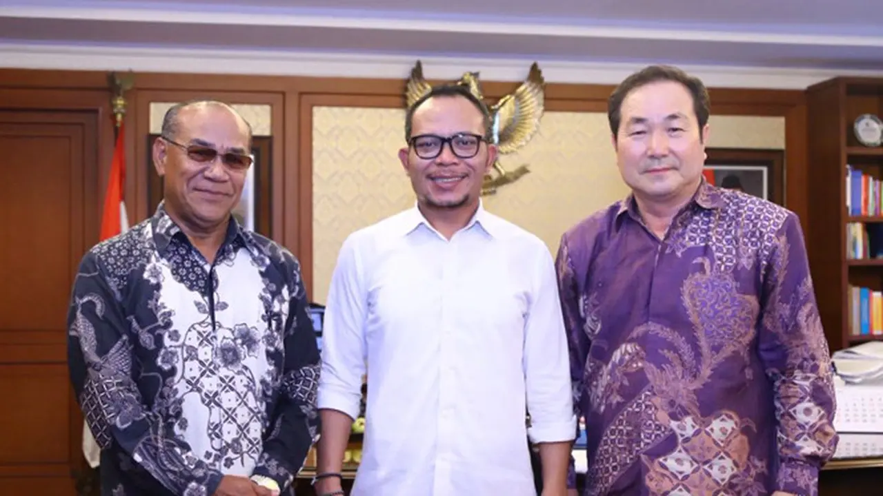 Hanif Dhakiri dan Rektor Unas