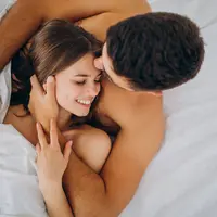 ilustrasi pasangan bercinta/photo created by senivpetro - www.freepik.com