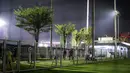 <p>Pemain Timnas Jepang, Wataru Endo meninggalkan tempat latihan menjelang laga lanjutan putaran ketiga Kualifikasi Piala Dunia 2026 melawan Timnas Indonesia di Lapangan A, Kompleks Stadion Utama Gelora Bung Karno (SUGBK), Senayan, Jakarta, Rabu (13/11/2024). (Bola.com/Bagaskara Lazuardi)</p>
