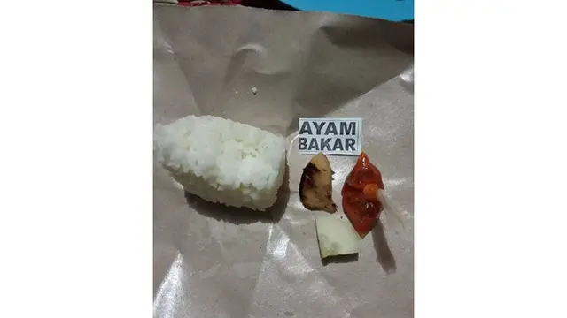 Potret 5 Makanan Bungkusan Tak Sesuai Ekspektasi Ini Bikin Geleng Kepala