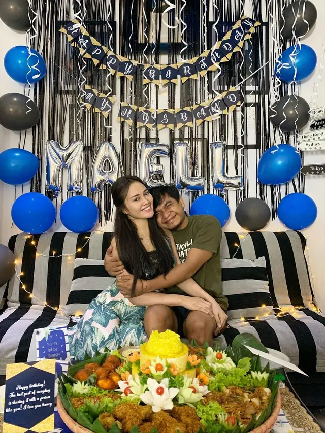 Gugat Cerai, Ini 6 Potret Kenangan YouTuber Maell Lee dan Intan Ratna Juwita