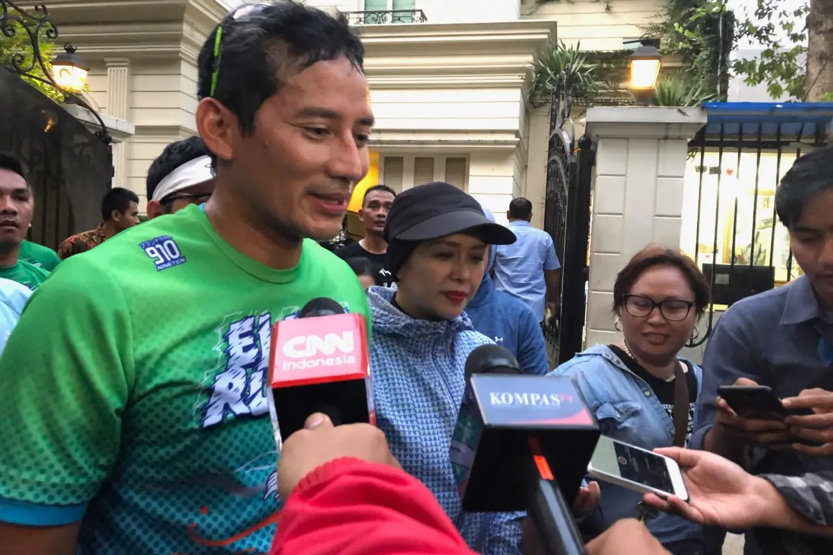 Cawaprs nomor urut 02, Sandiaga Uno Saat ditemui di Kediamannya, Selong, Kebayoran Baru, Jakarta Selatan, Minggu (21/4/2019). (Foto: Merdeka.com)