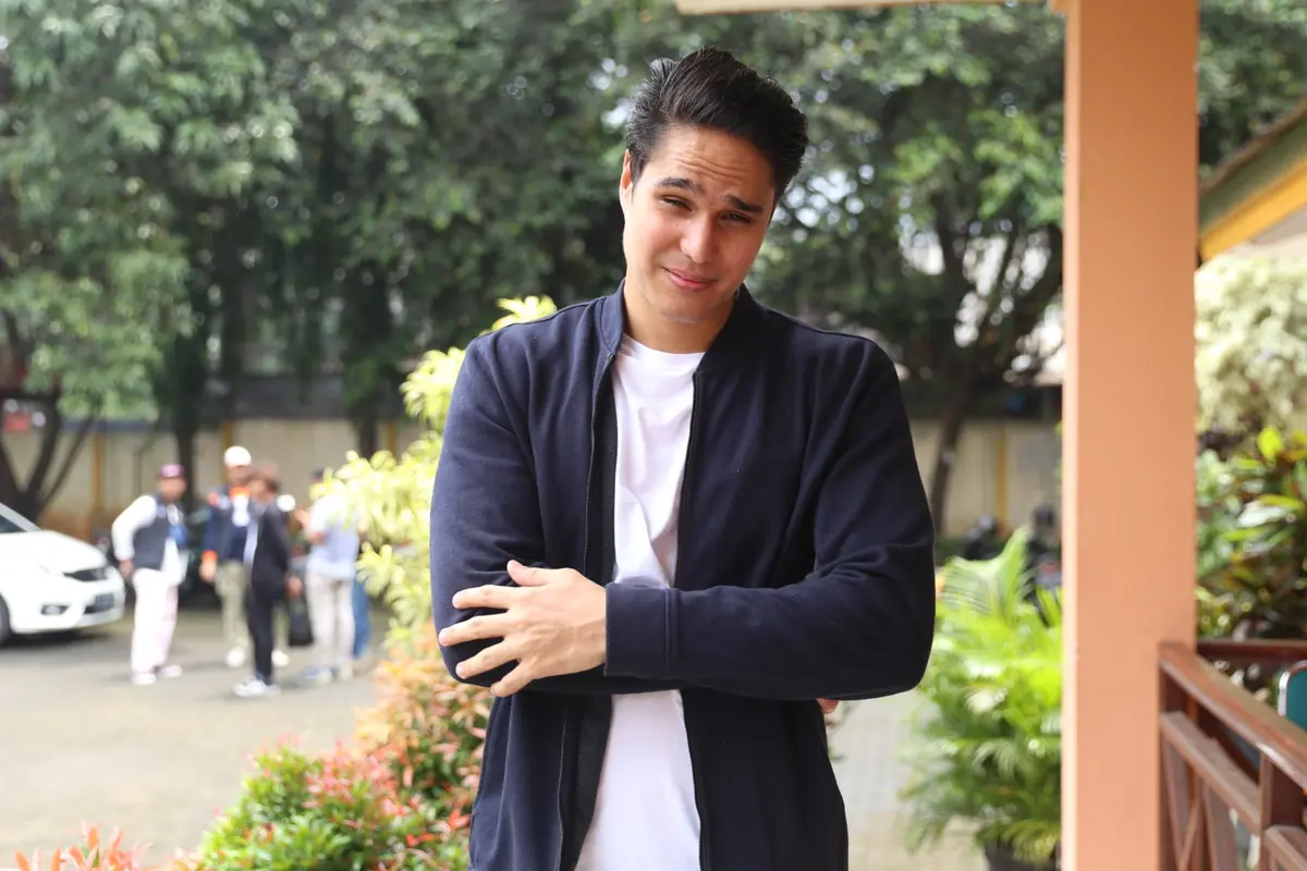 [Bintang] Mischa Chandrawinata