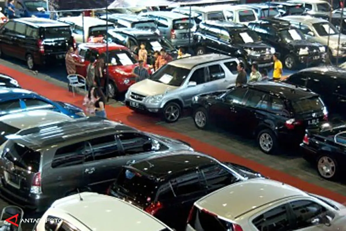 mobil-bekas-130723b.jpg