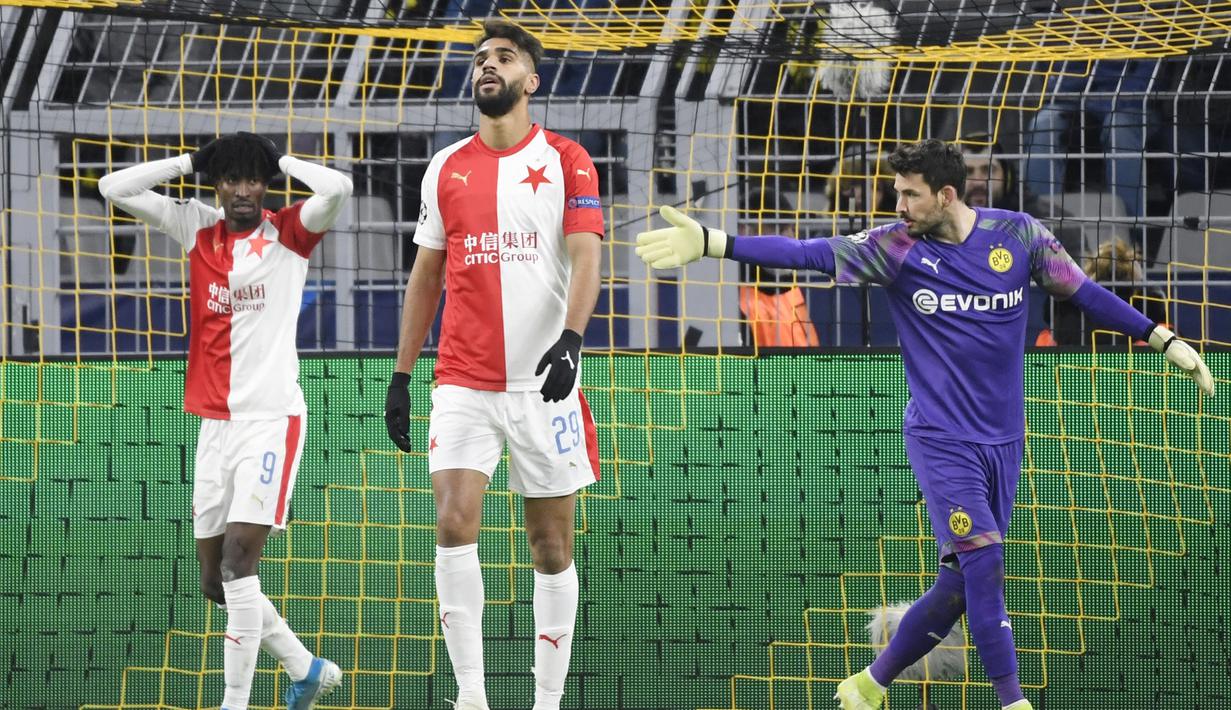 Penyerang yang menjadi suksesor Marko Simic di Persija ini pernah merasakan atmosfir bermain di Liga Champions Eropa dan berpengalaman tampil di Liga Europa. Yusuf tampil dua kali di Liga Champions dan lima kali beraksi di Liga Europa. (AFP/Ina Fassbender)