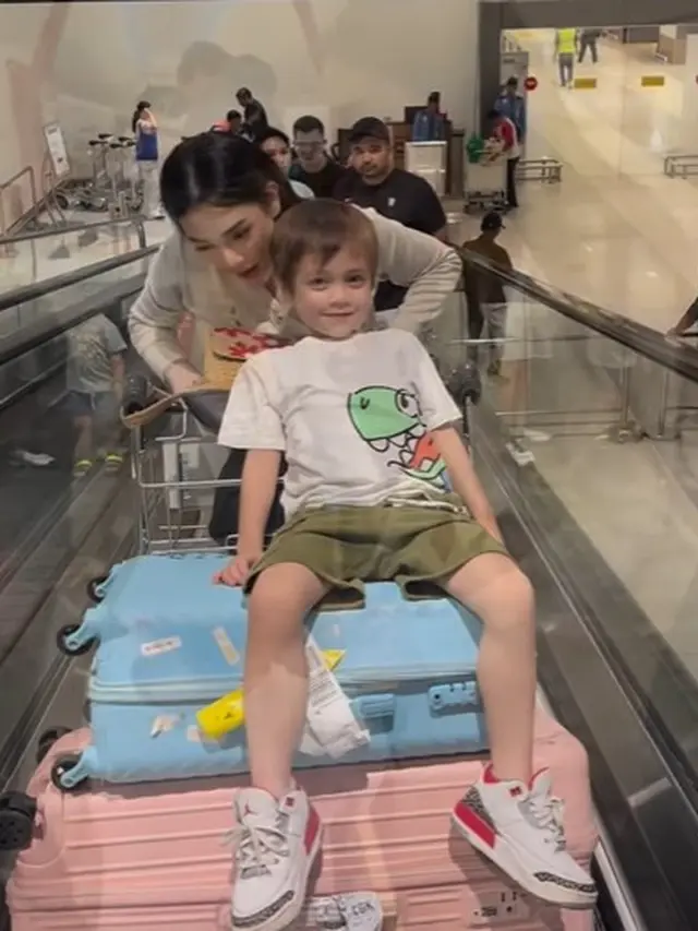 Celine Evangelista sebagai single parent [Instagram/celine_evangelista]