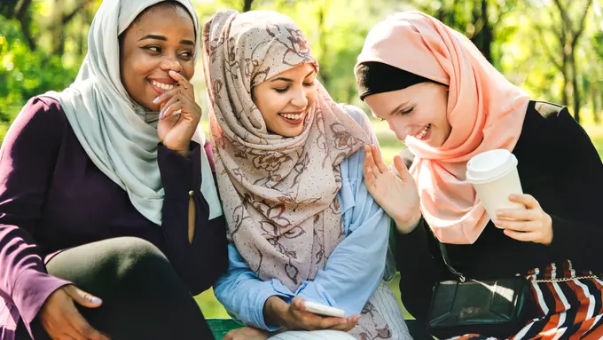 Ilustrasi Wanita Berhijab