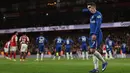 Laga tersebut juga diwarnai dengan satu kartu merah untuk pemain Chelsea, Pedro Neto akibat akmulasi dari dua kartu kuningnya. (AFP/Adrian Dennis)