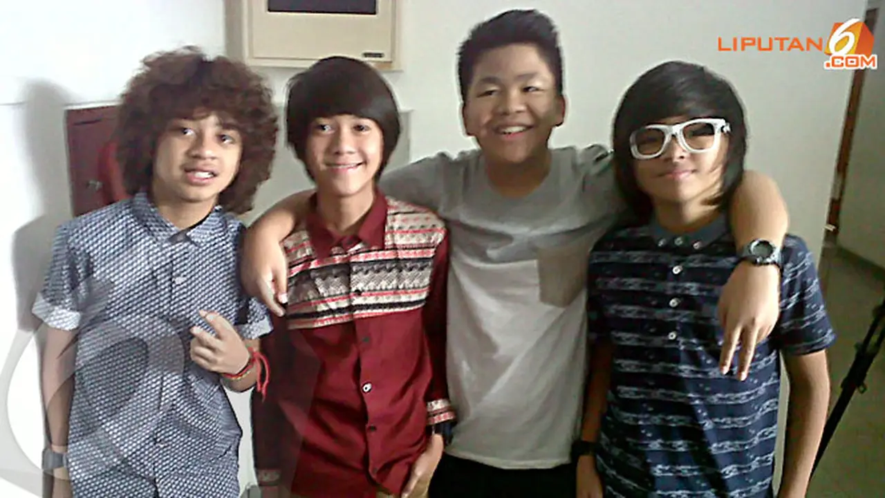 coboy-junior-130619c.jpg