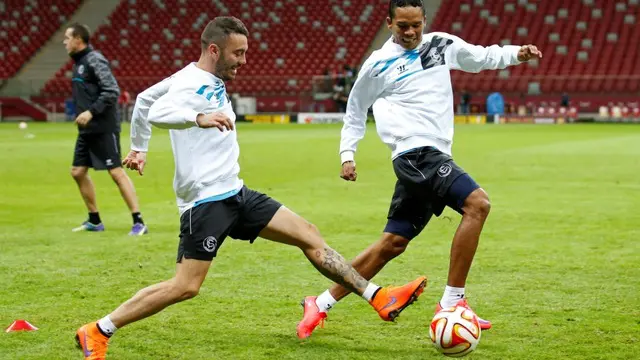 Final Liga Europa: Sevilla Jajal Stadion Narodowy