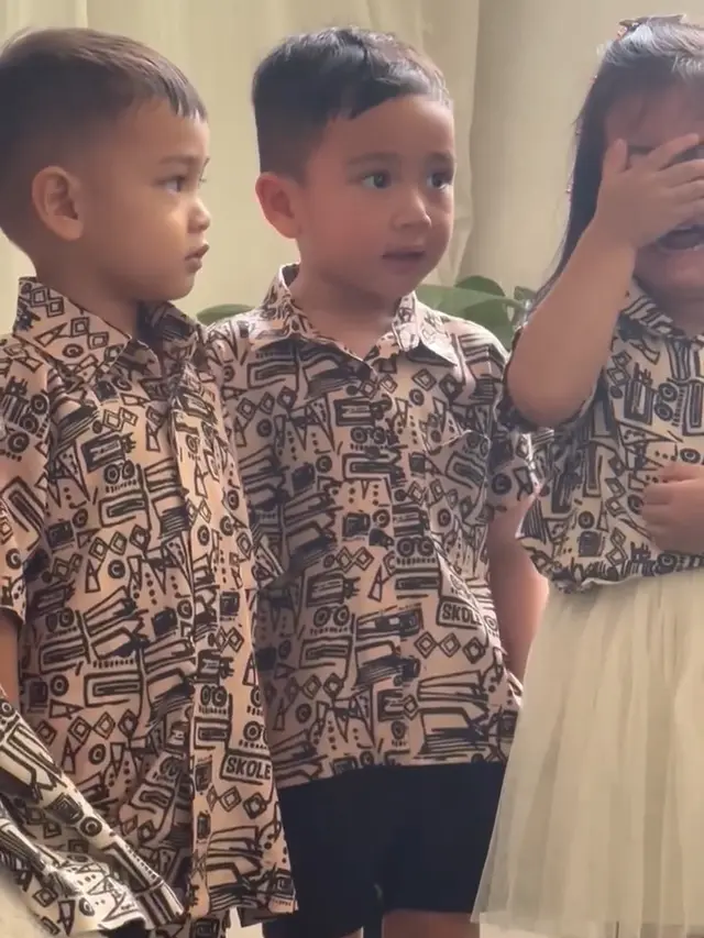 Potret Rayyanza Nyanyi Bareng Teman Sekelas (instagram/raffinagita1717)