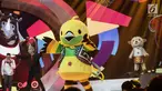 Maskot Asian Games 2018, Bhin Bhin saat tampil dalam Konser 100 Hari Menuju Asian Games 2018 di Studio 6 Emtek, Jakarta, Kamis (10/5). Konser ini merupakan bentuk kesiapan EMTEK sebagai official broadcaster. (Liputan6.com/Faizal Fanani)