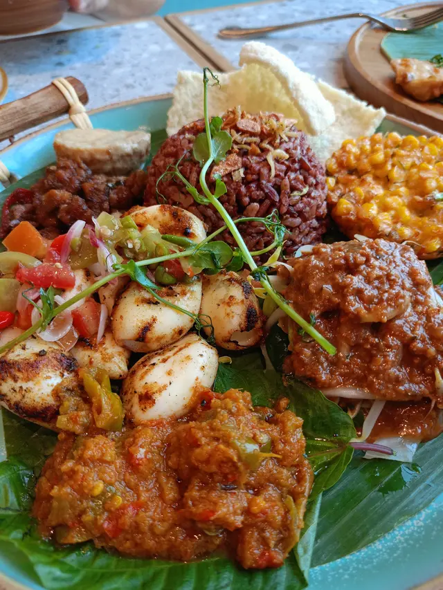 Destinasi Wisata Kuliner Seafood dengan Cita Rasa Indonesia di Selatan Jakarta