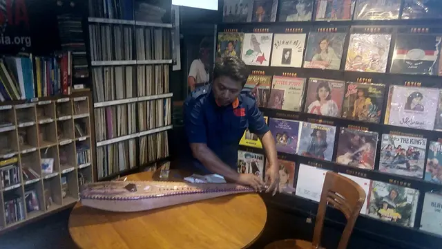 Mengintip Karya Bersejarah Musisi Indonesia di Museum Musik Indonesia