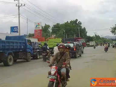 Antrean SPBU di Kendari