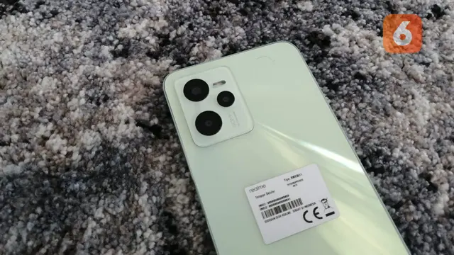 Realme C35