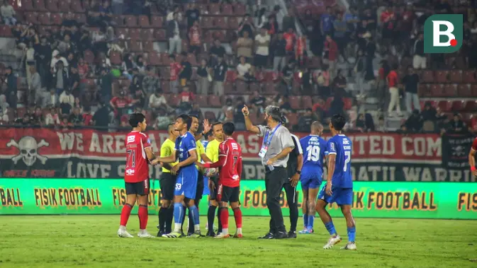 Perang Kartu Kuning di Bali: Wasit Jadi Sasaran Kemarahan dalam Laga Sengit