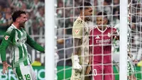 Kiper Real Betis Bongkar Siasat Psikologis Gagalkan Penalti Mbappe: Saya Coba Bikin Dia Ragu