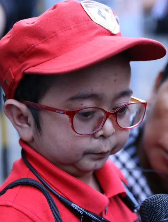 Sebagai sahabat,Daus Mini juga tidak mengetahui penyakit yang di indapnya. Daus mengakui bahwa sahabatnya itu selalu menutupi tentang penyakit yang di deritanya. (Nurwahyunan/Bintang.com)