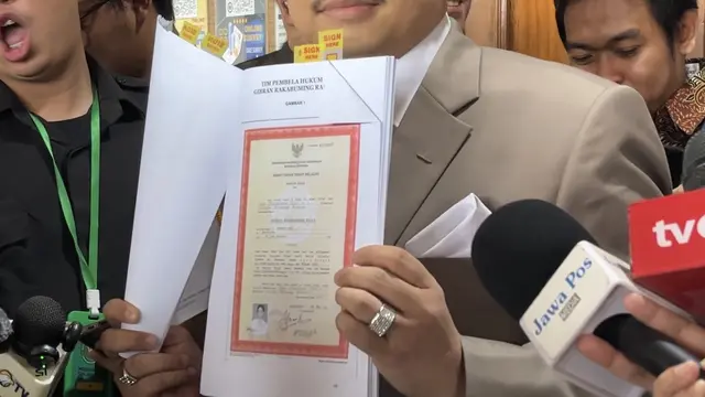 Kubu Gibran Tunjukkan Riwayat Pendidikan, Penggugat Soroti Bukti Penyetaraan