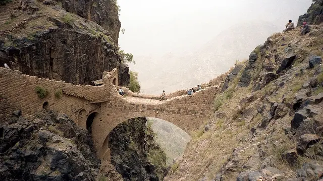 Jembatan Shaharah - Yaman