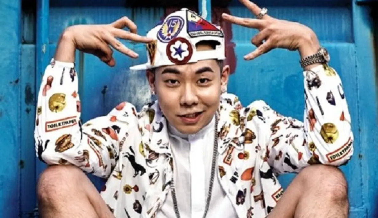 Akan tetapi agensi dari Loco, AOMG belum memberikan informasi secara lengkap perihal lokasi tanggal dan pendaftaran wamil dari Loco. Mereka juga tak memberitahukan posisi yang akan dijalani oleh Loco. (Foto: Soompi.com)