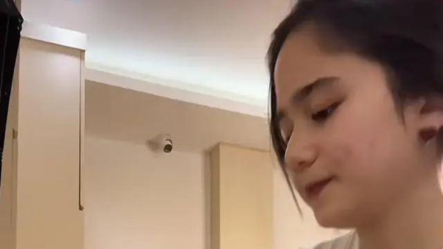 Tissa Biani antusias siapkan sahur. (credit:tiktok.com/@tissabianiazzahra)