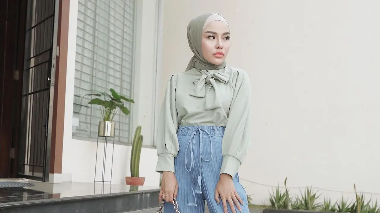 Medina Zein.