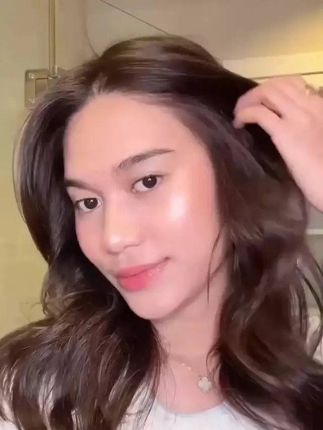 [Fimela] Azizah Salsha