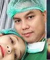 Pasangan selebriti Rheina Ipeh dan Findo Purwono HW kembali dikaruniai anak perempuan. Pasangan ini sebelumnya telah dikaruniai tiga putri. Sang suami mengaku pasrah meski kembali mendapatkan anak perempuan. (dok. Instagram)