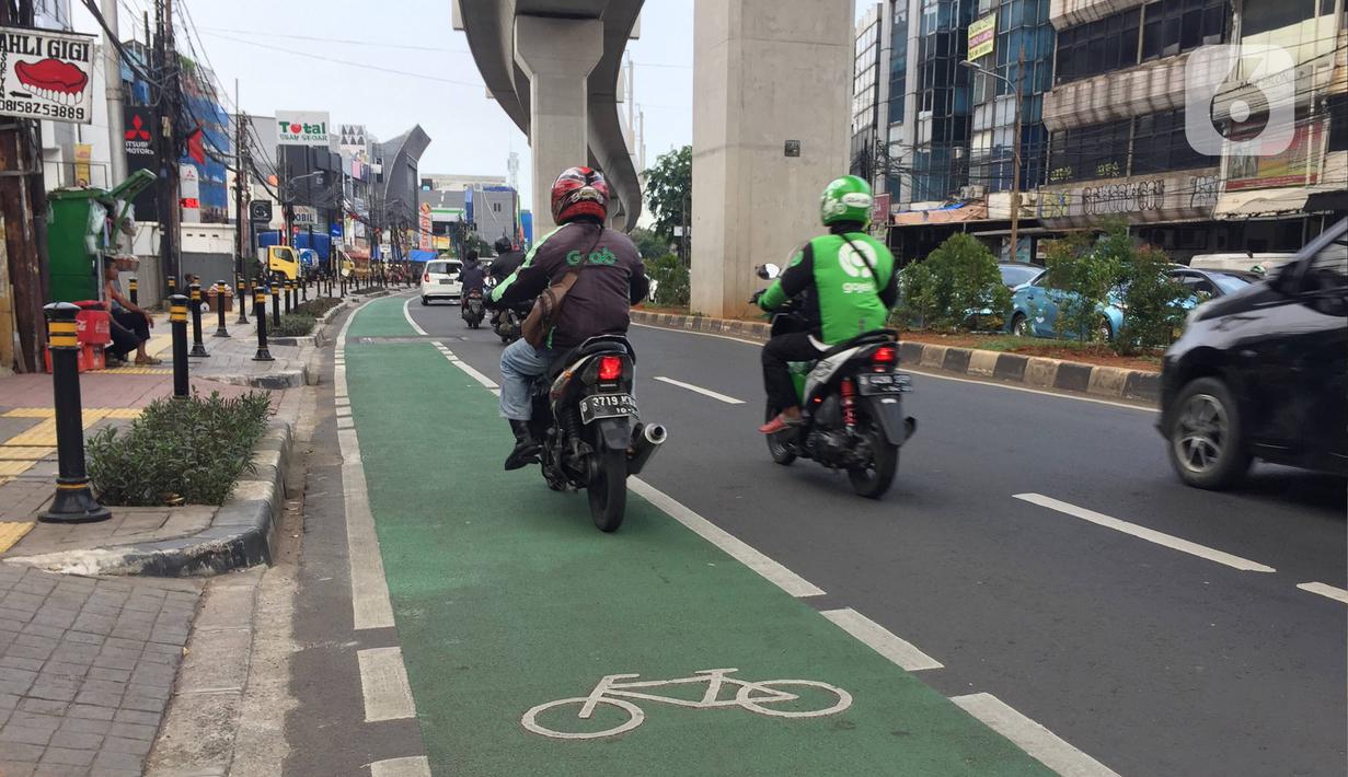 FOTO Kurang Penerapan Sanksi Jalur Khusus Sepeda  Belum 