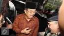 Wapres Jusuf Kalla saat tiba di Gedung KPK , Jakarta, Kamis (9/7/2015). Presiden, Wapres dan sejumlah pejabat negara menghadiri acara buka puasa bersama yang digelar KPK. (Liputan6.com/Helmi Afandi)
