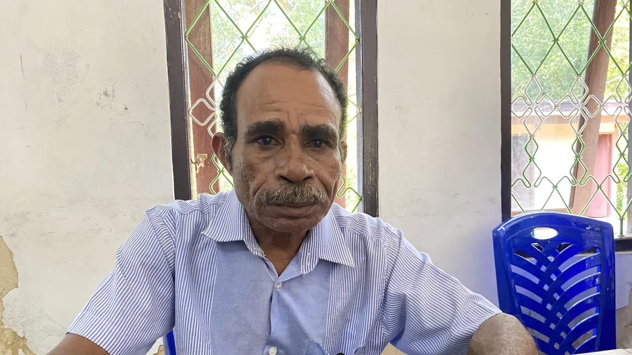 Kepala Kampung Waroser, Elarin Saul Wamati
