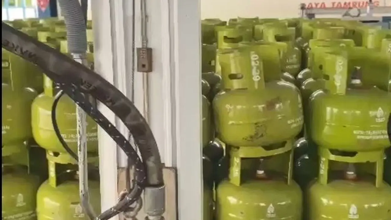Sidak ini rutin dilakukan Pertamina Patra Niaga di Stasiun Pengisian dan Pengangkutan Bulk Elpiji (SPPBE) Riau pada Minggu, 23 Juni 2024. (Dok Pertamina)