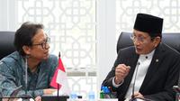 Menteri Agama Nasaruddin Umar menerima kunjungan Menteri Kesehatan Budi Gunadi Sadikin di Kantor Kemenag, Jakarta, Kamis (29/5/2025). (Foto: Laman Kementerian Agama).