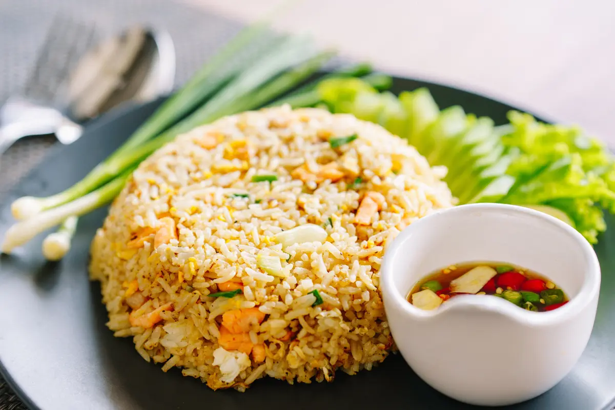resep nasi goreng salmon