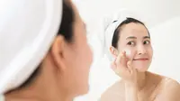 Morning vs Night Skincare Routine: Mana yang Lebih Penting?