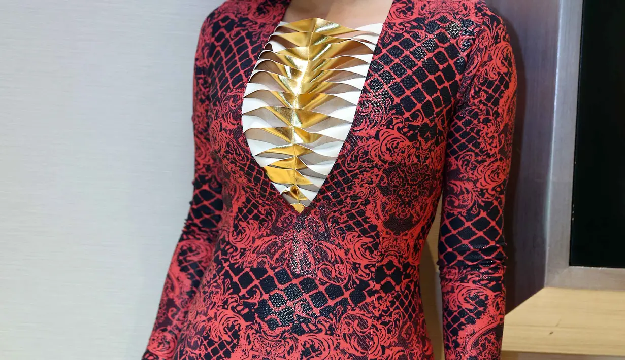 Demi mendapatkan banyak pengalaman, Vicky Shu rela mengorbankan jadwal nyanyinya. (Nurwahyunan/Bintang.com)