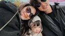 Keseruan liburan keluarga Caesar Hito di Universal Studio ini juga tak lepas dari sorotan. Bahkan, banyak pula netizen yang merasa gemas dengan tingkah putri Hito dan Feli saat liburan ini. (Liputan6.com/IG/@felicyangelista_)