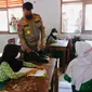 Kapolda Banten, Irjen Pol Rudy Heriyanto, Saat Meninjau Prokes Di MTs. (Kamis, 30/09/2021). (Dokumentasi Polda Banten).