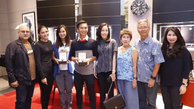 Setelah bulu tangkis dan Wushu, Kini Giliran Atlet Tenis dapat Jam Tangan Mewah