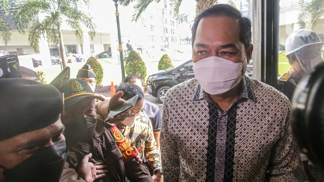Eks Mendag Muhammad Lutfi Datangi Kejagung