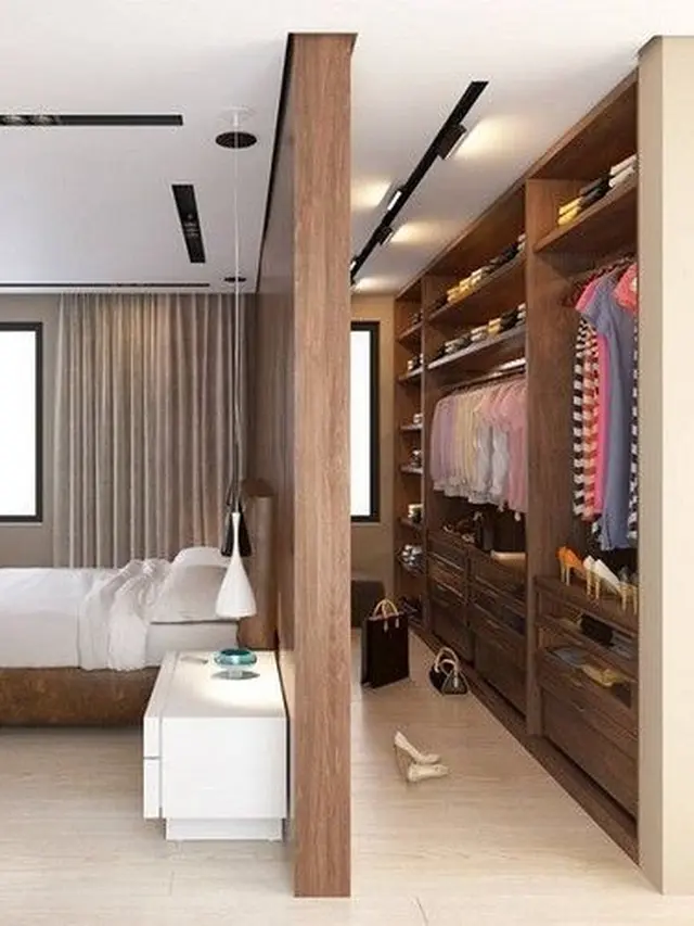 Walk in Closet Sederhana dan Strategis