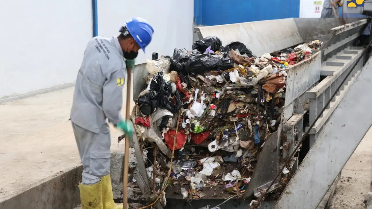 Sistem Pengelolaan Sampah (SPS) Warloka di Labuan Bajo, Nusa Tenggara Timur (NTT)