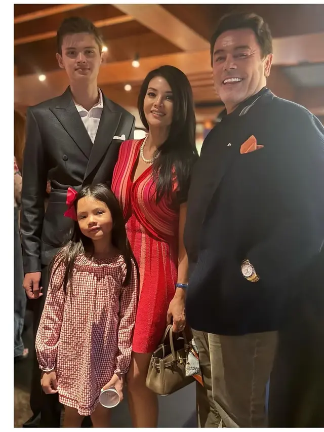 6 Potret Terbaru Armand Anak Farah Quinn Diterima di Boston University, Bikin Bangga